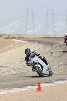 media/Sep-05-2022-Lets Ride (Mon) [[609703a88d]]/A Group/session 4 outside grapevine/